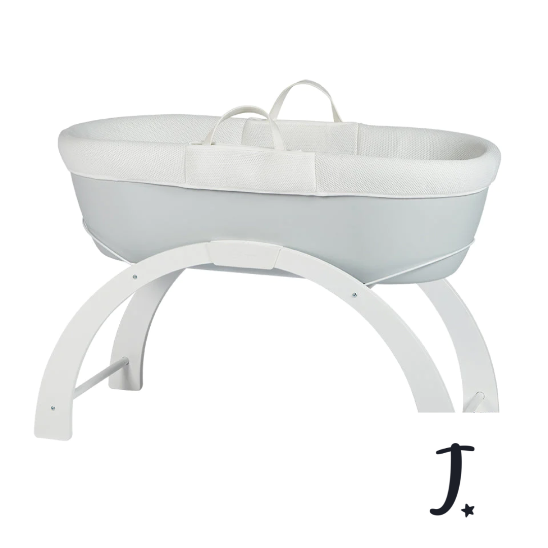 Shnuggle Dreami Moses Basket and Stand
