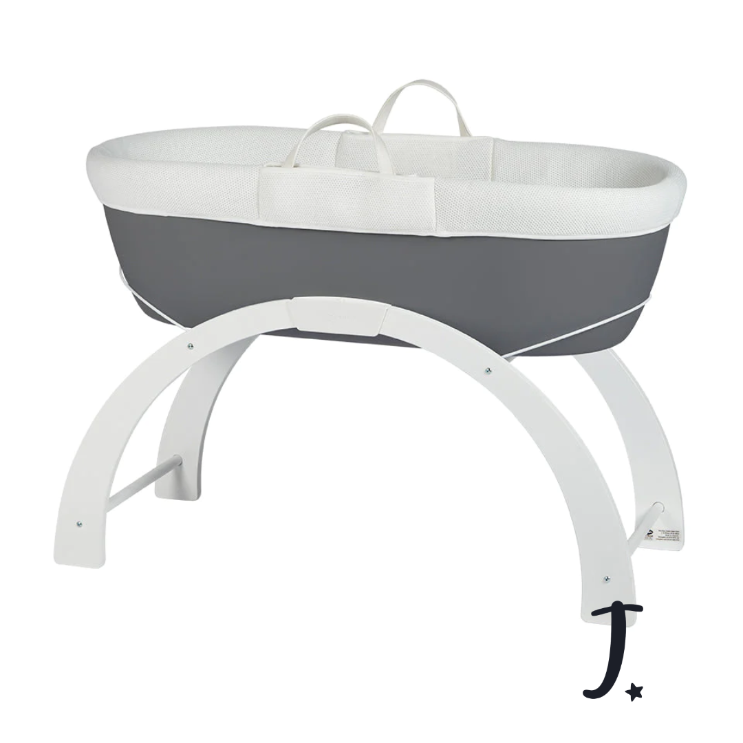 Shnuggle Dreami Moses Basket and Stand