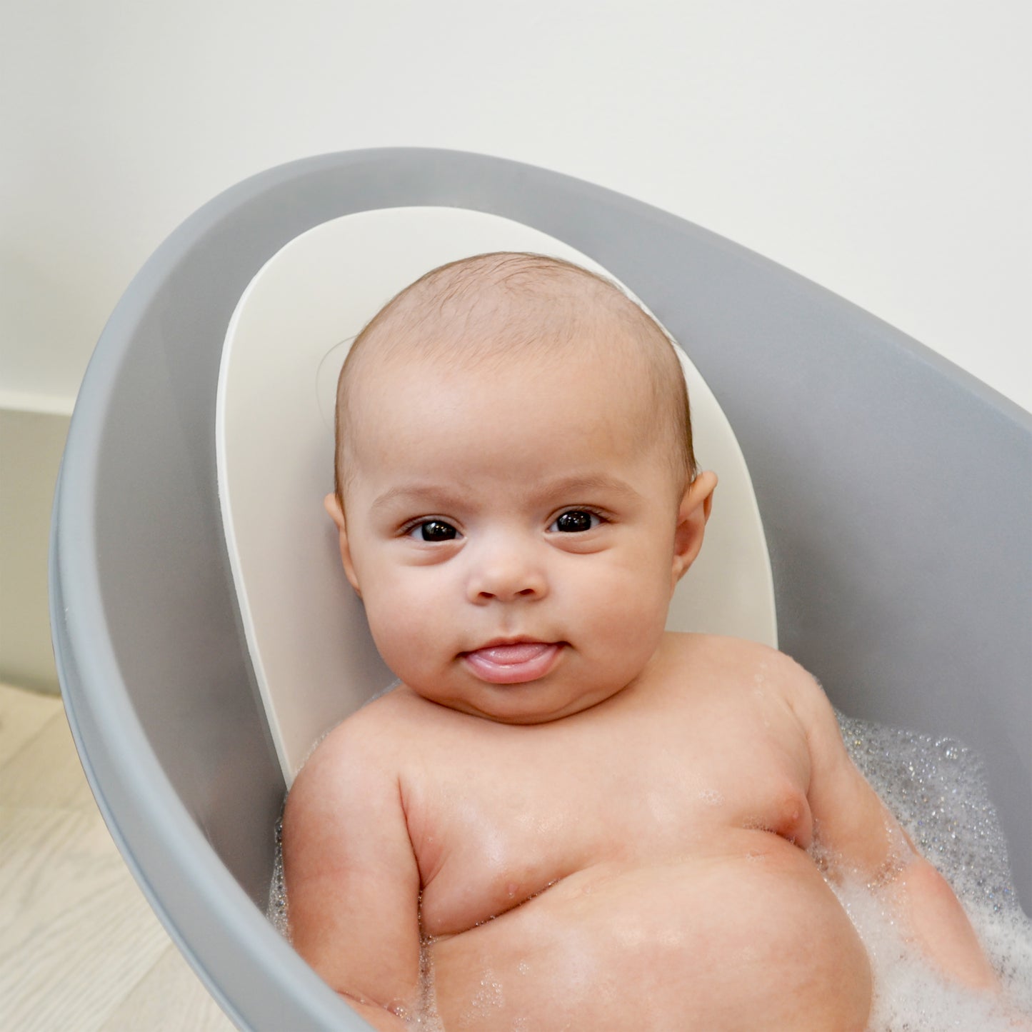 Shnuggle Baby Bath