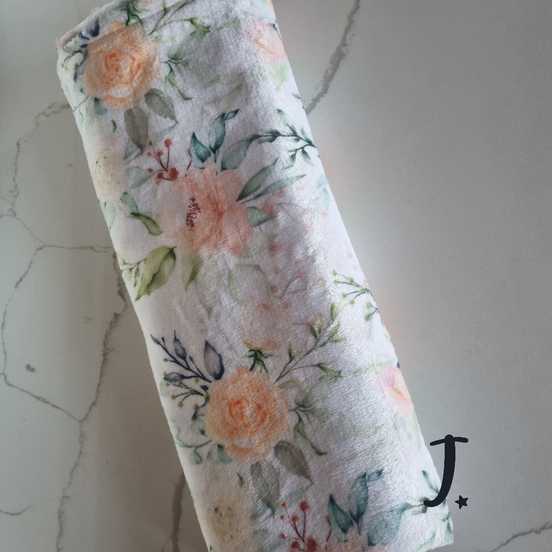 Rose floral, fleece blanket