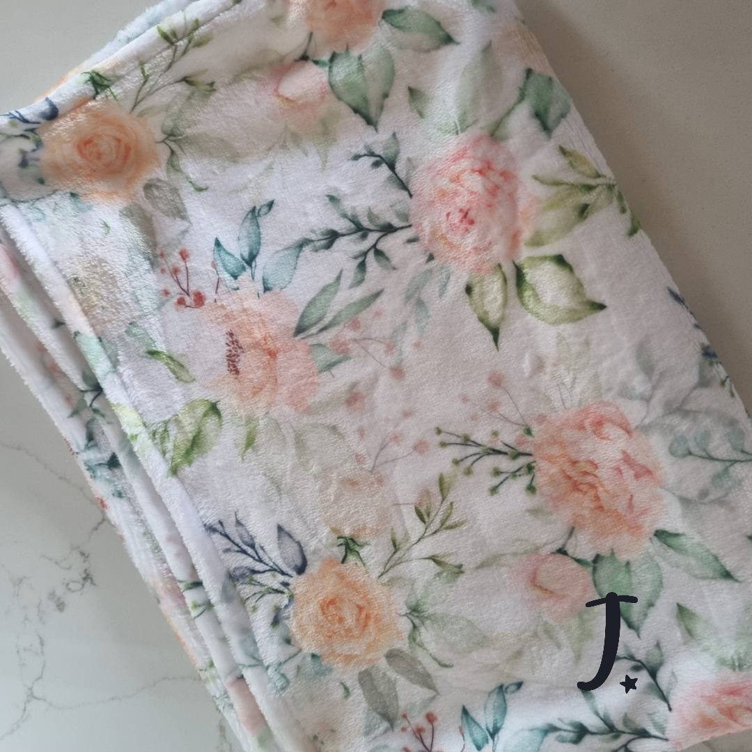 Rose floral, fleece blanket