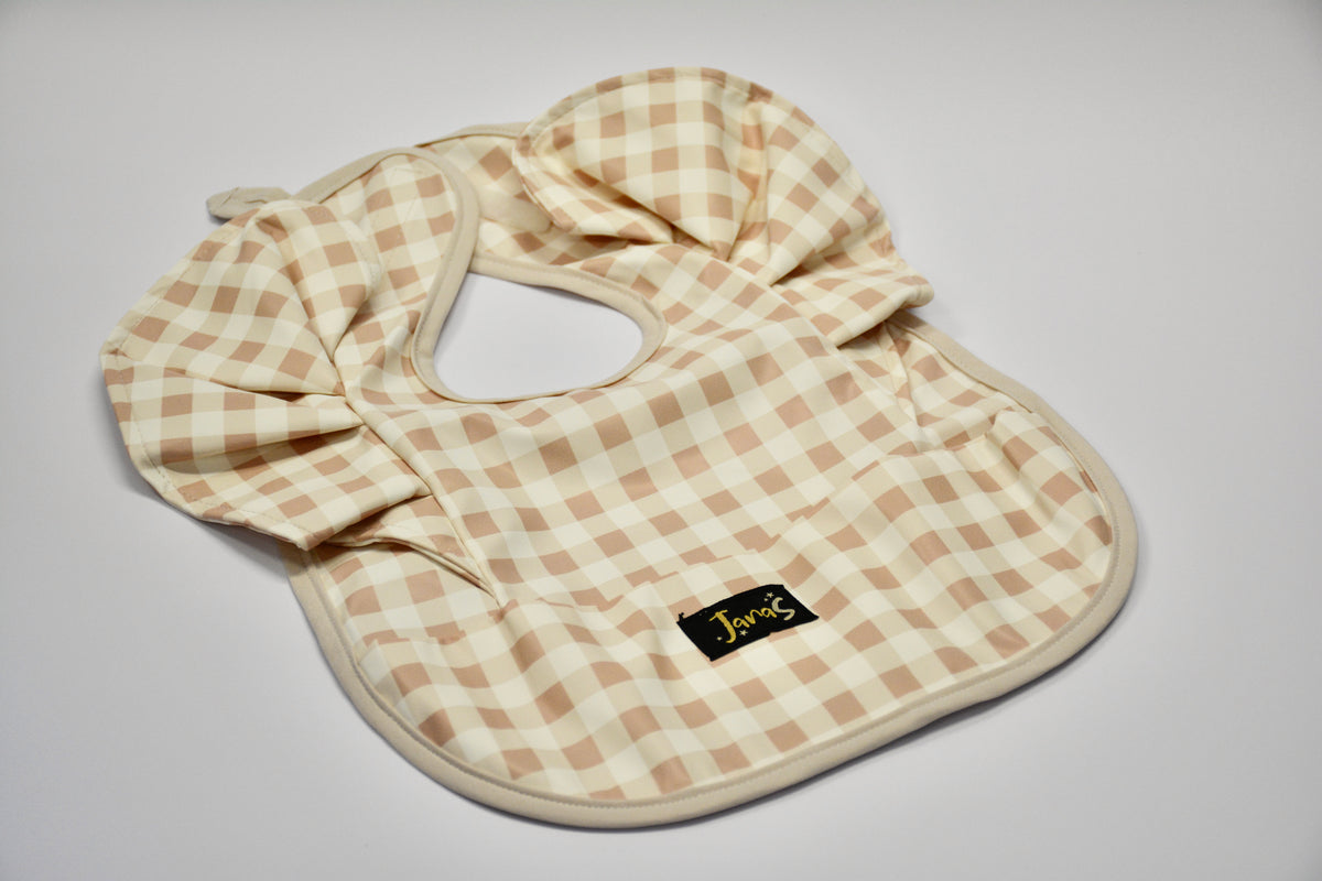 Bamboo Ruffle Bib Ruffle bib - Checkered