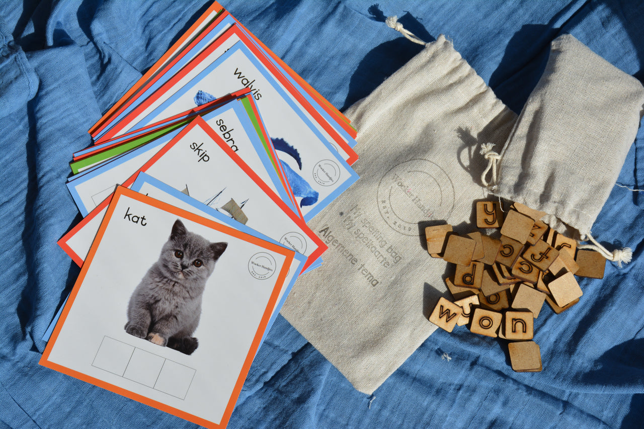 Woeker Handjies - Spelling cards/Spelkaarte - Something of everything