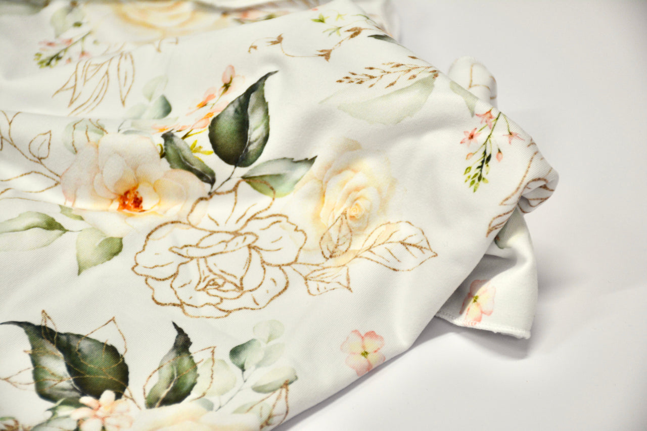 Printed softknit swaddle blanket - Roses