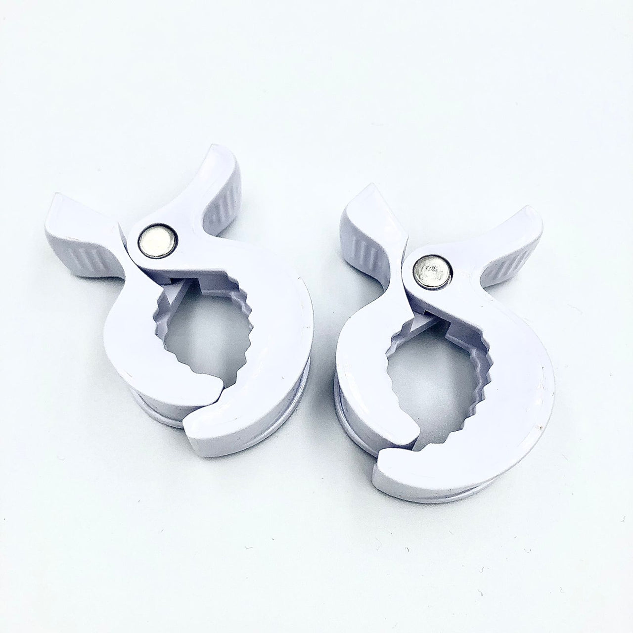 Set of stroller clips