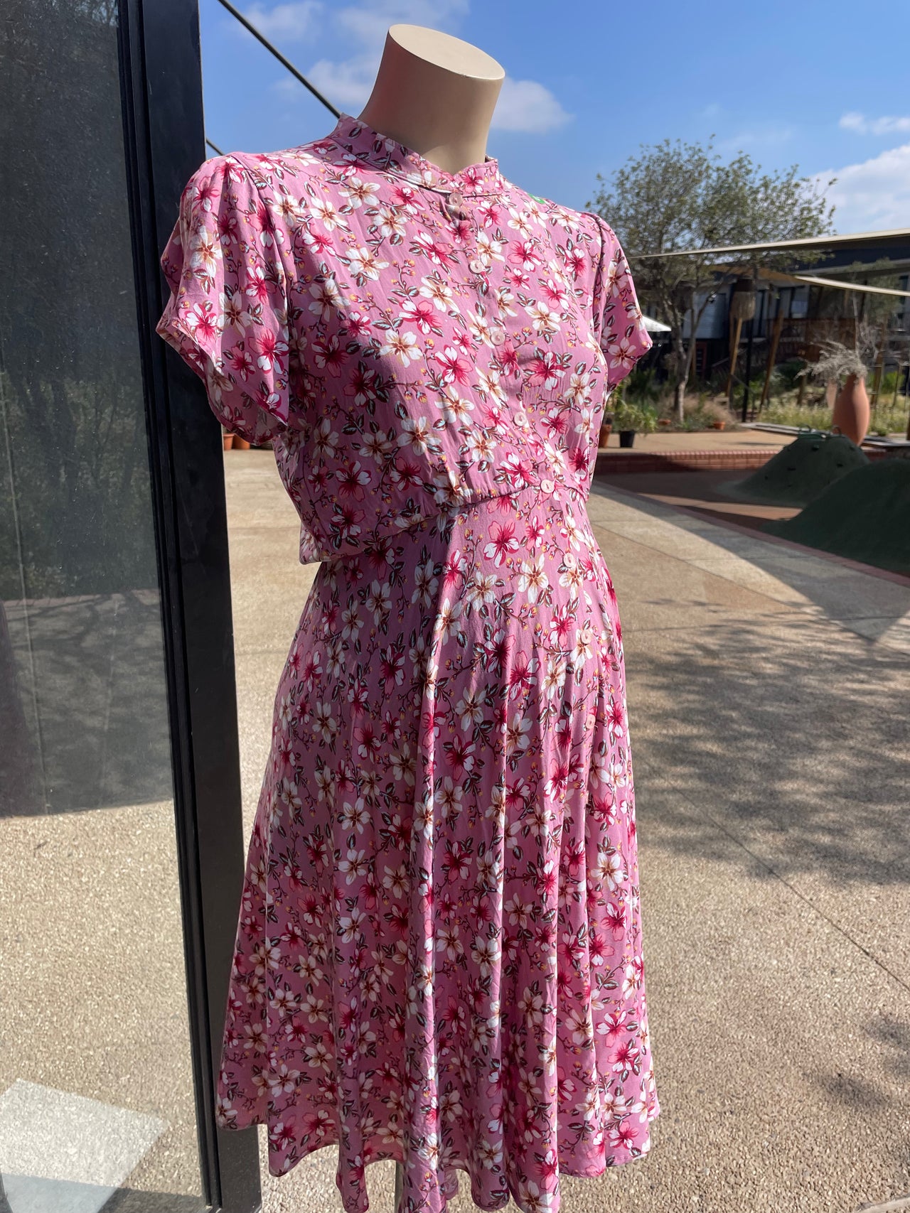 Nika - Dusty pink floral button up maternity dress