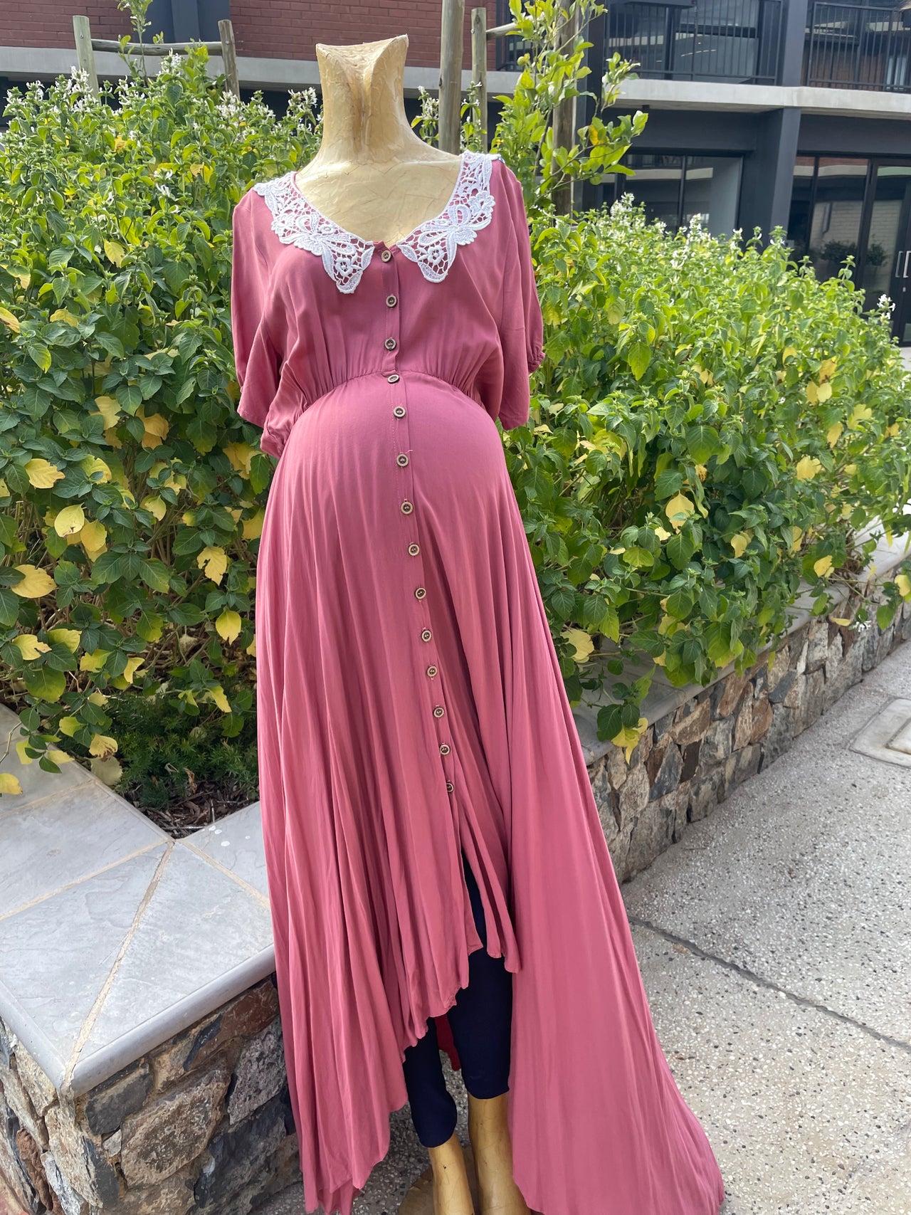Nika - Dusty pink button up maternity dress