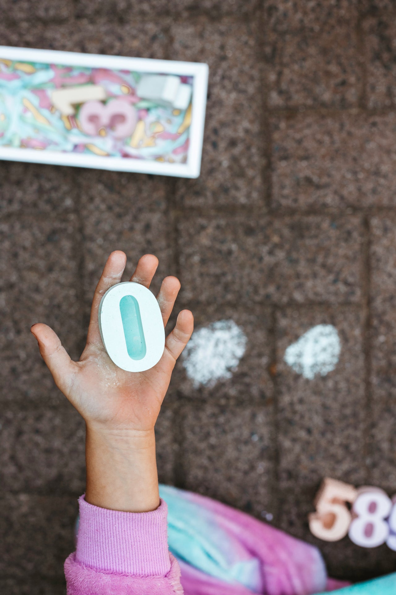 Rainbow Sidewalk chalk - 0-9 numbers