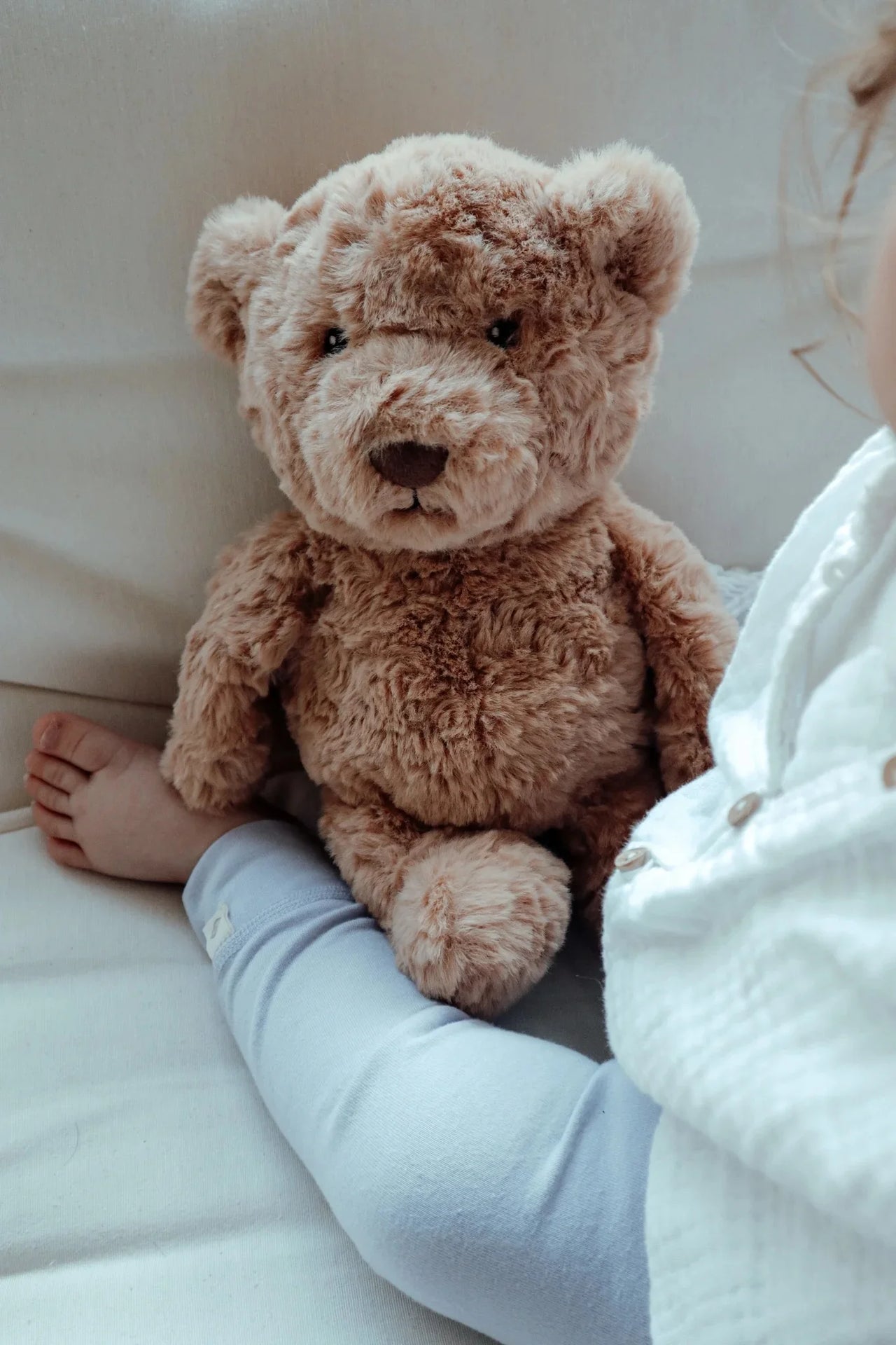 Lou (Brown) - Rechargeable Heartbeat Comforter