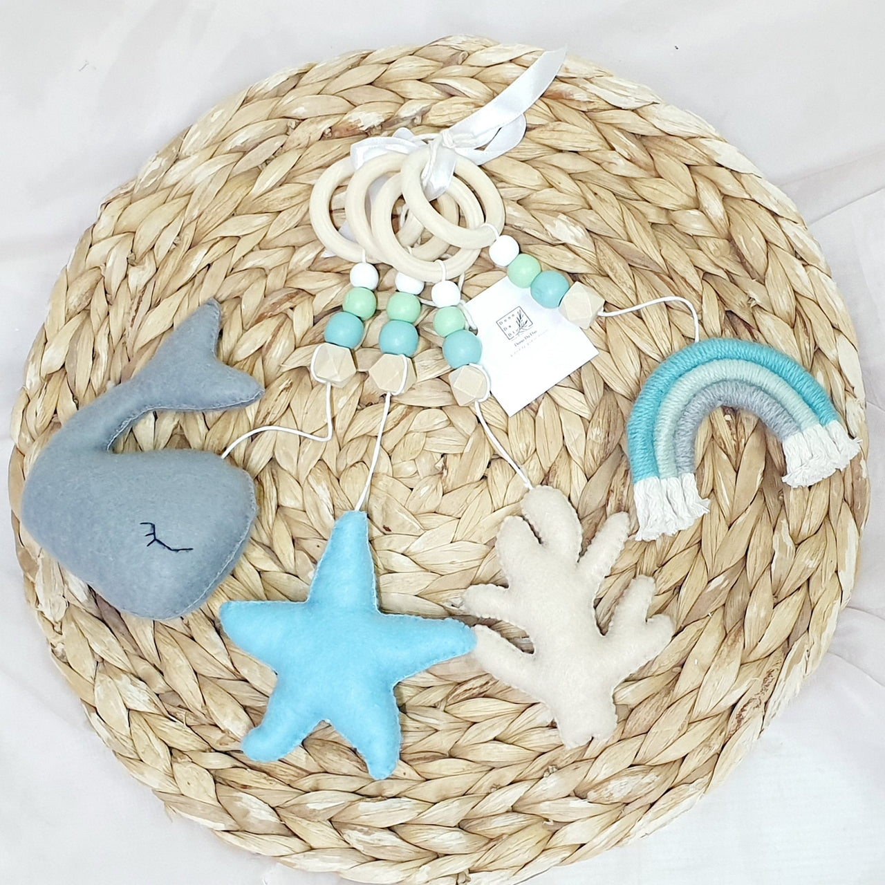 Dono Da Dio - Boho Whale Dangle Set