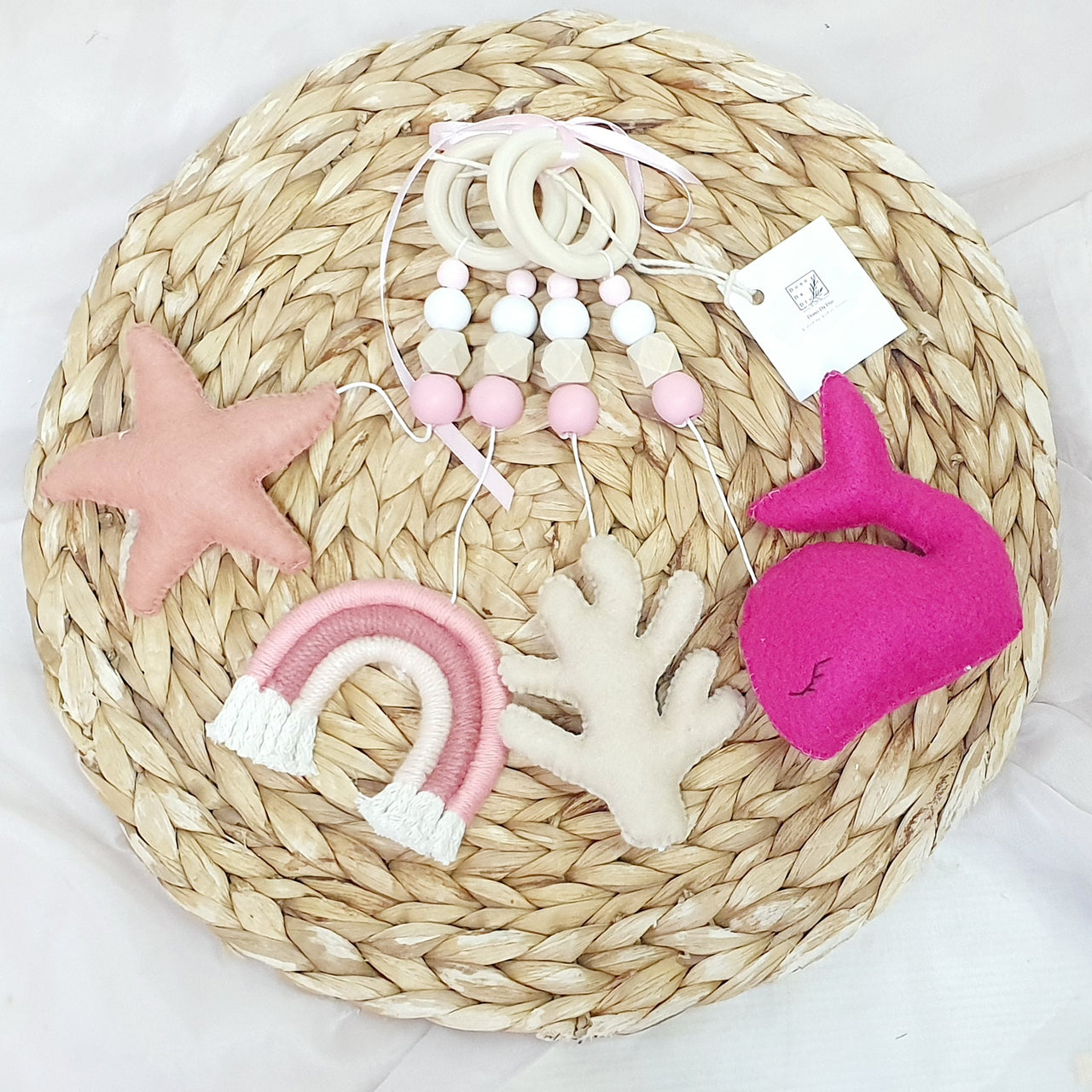 Dono Da Dio - Oh So Pretty Boho Whale Dangle Set