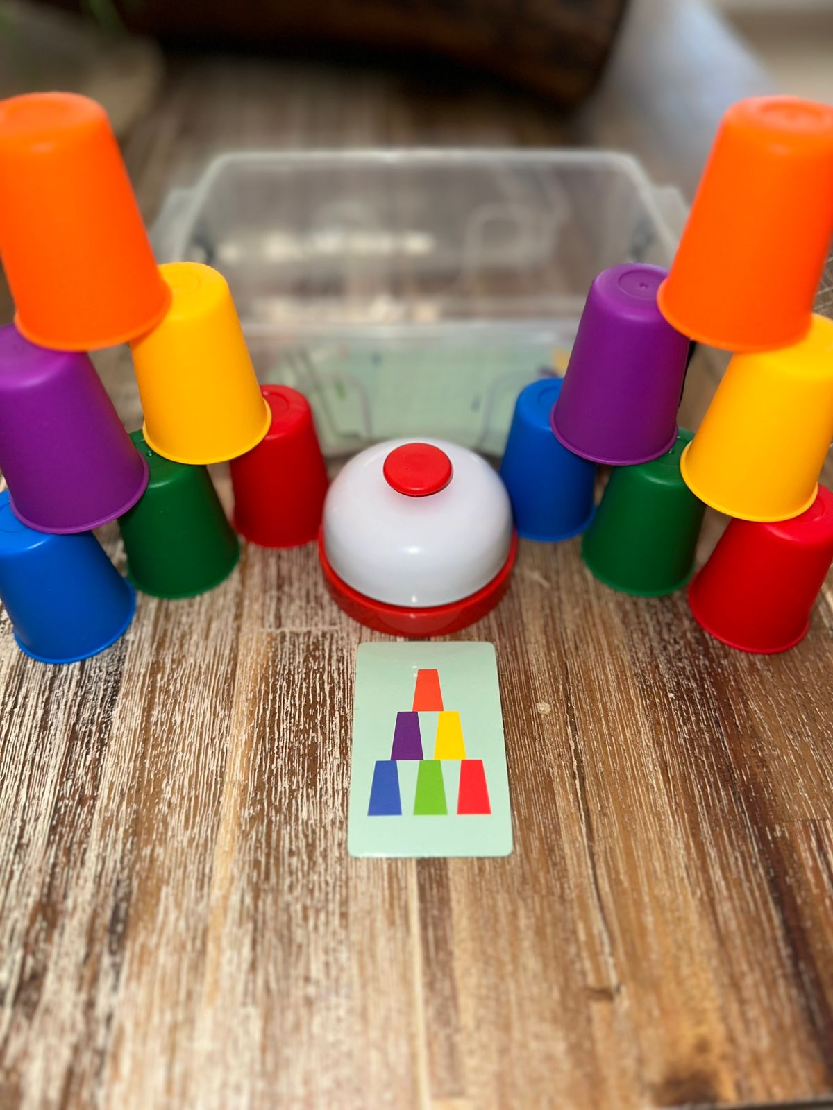 Woeker handjies - My stacking cup box