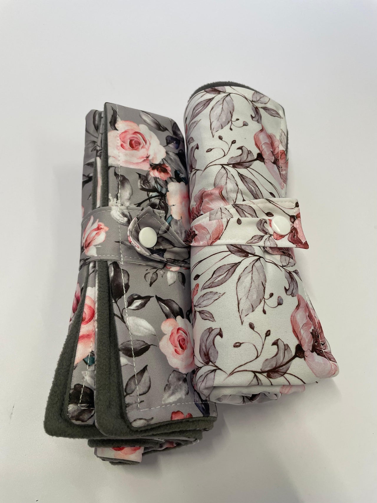 Portable Diaper Changing Mat | Field of roses | 2 pack