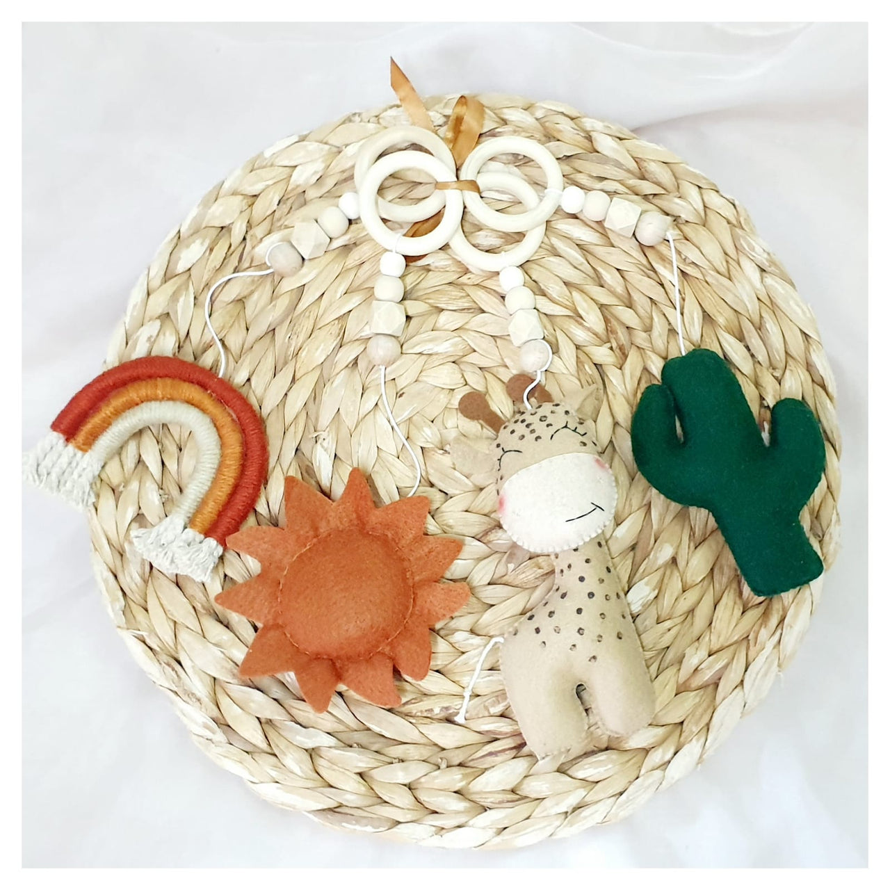 Dono Da Dio - Boho Giraffe Dangle Set