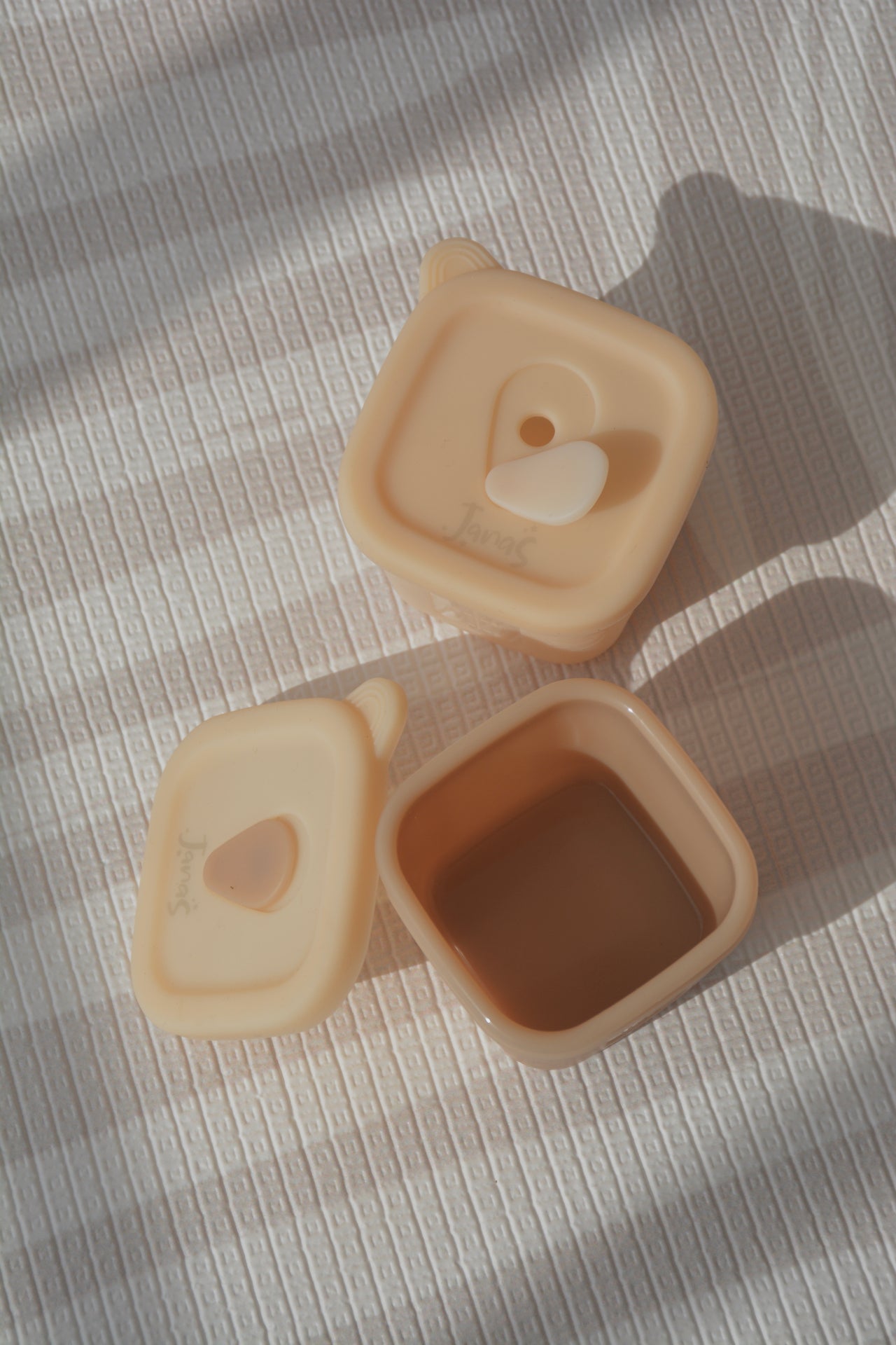 Silicone Food Storage Container